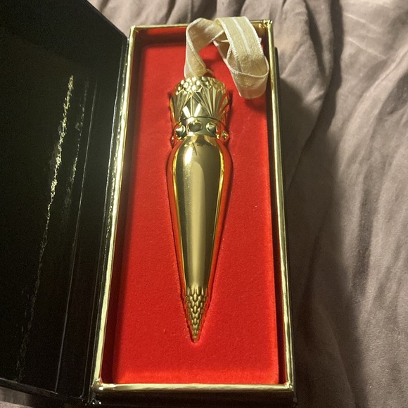 Christian louboutin lipstick - Picture 2 of 5